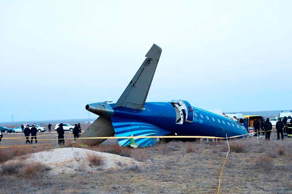 russian-air-defence-likely-behind-azerbaijan-airlines-plane-crash-that-killed-38-people,-military-experts-say